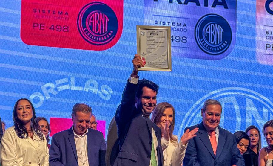 Casa Civil é 1º órgão do Estado a receber o selo “Nós Por Elas” de enfrentamento à violência contra mulher