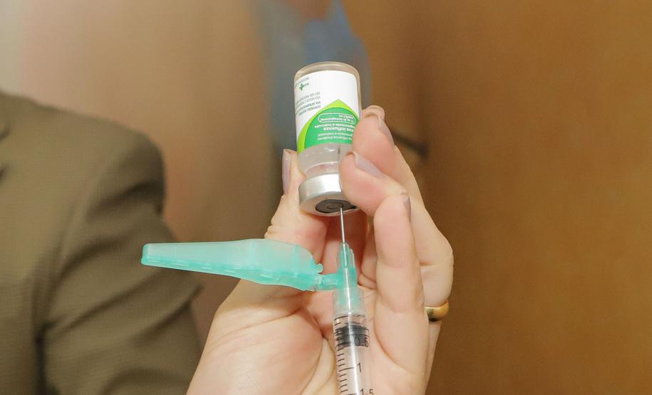Dia D: campanha de vacinação contra a gripe começa neste sábado no Paraná