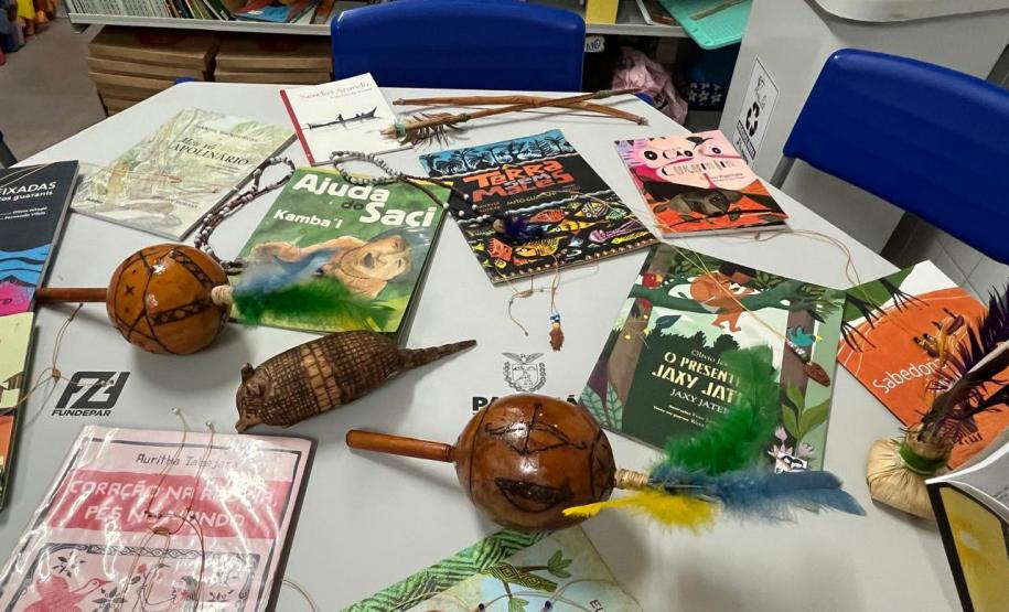 Rede estadual amplia acervo com literatura indígena para 3,6 mil estudantes no Paraná. Foto: Fundepar