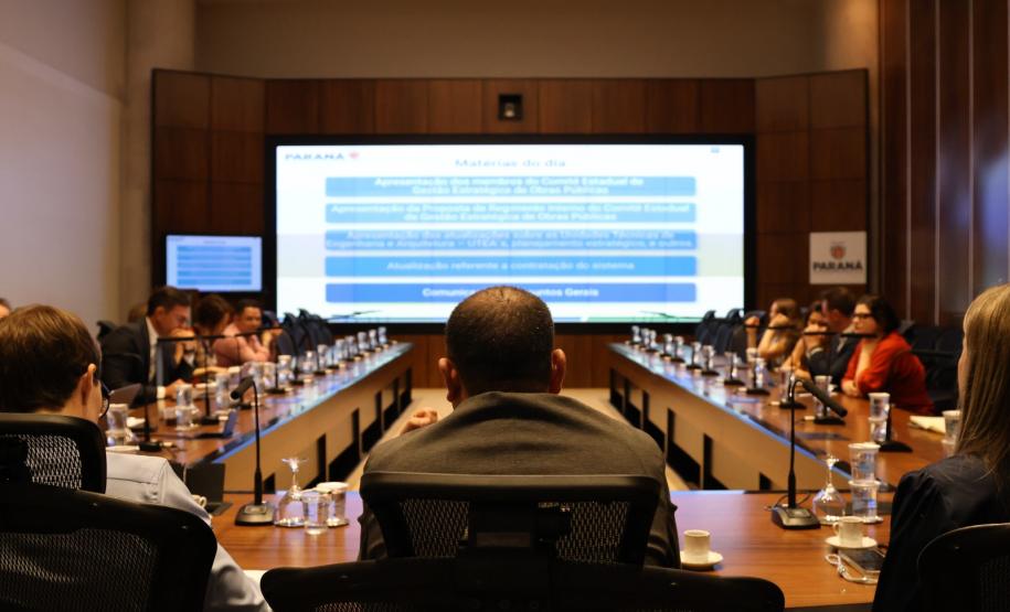 Estado realiza primeira reunião do Comitê de Gestão Estratégica de Obras Públicas