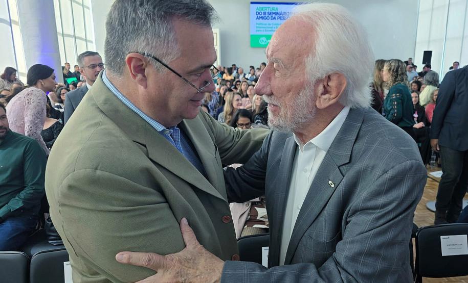 Paraná lança Cadastro do Cuidador e reforça cooperação em políticas para pessoa idosa