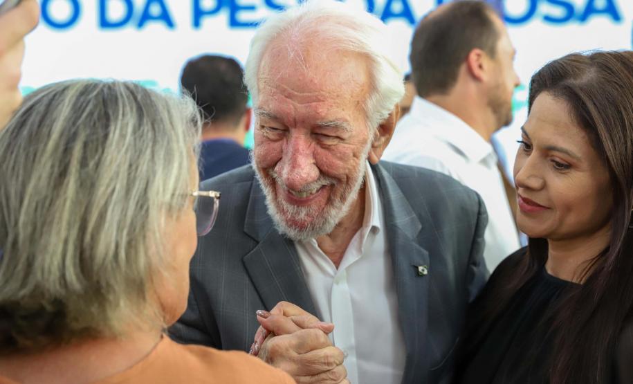 Paraná lança Cadastro do Cuidador e reforça cooperação em políticas para pessoa idosa