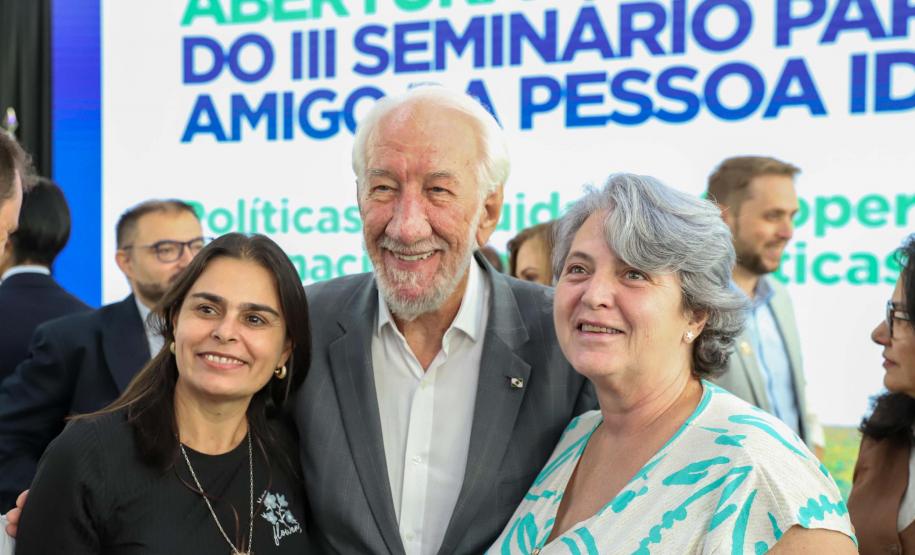 Paraná lança Cadastro do Cuidador e reforça cooperação em políticas para pessoa idosa