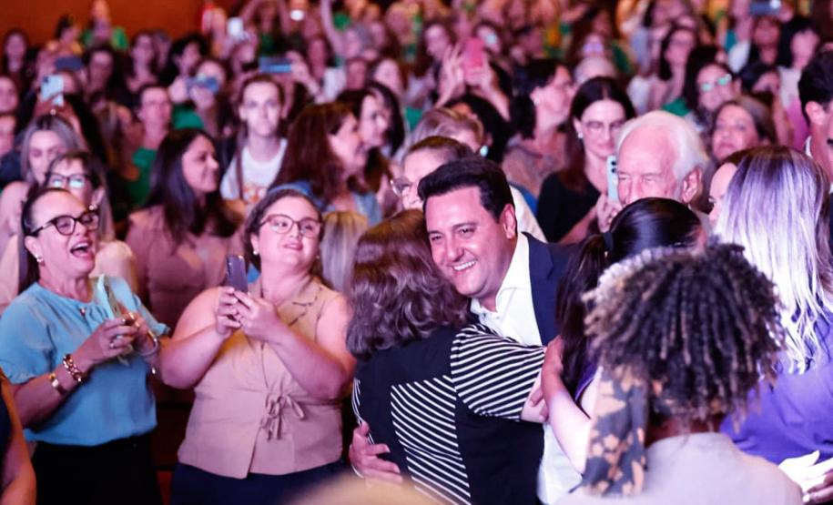 Governador Carlos Massa Ratinho Júnior participou nesta terça-feira (3) do evento Paraná Unido pelas Mulheres - As Protagonistas, no Teatro Guaíra.