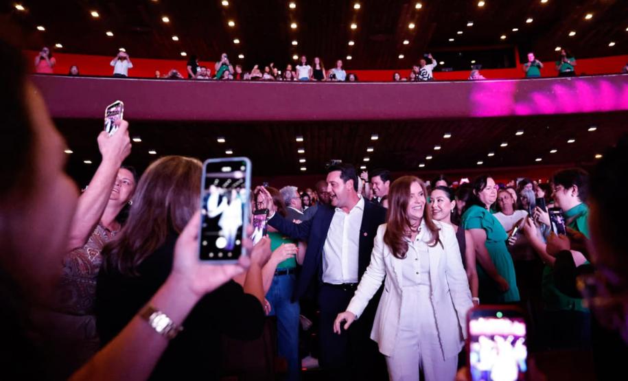 Governador Carlos Massa Ratinho Júnior participou nesta terça-feira (3) do evento Paraná Unido pelas Mulheres - As Protagonistas, no Teatro Guaíra.