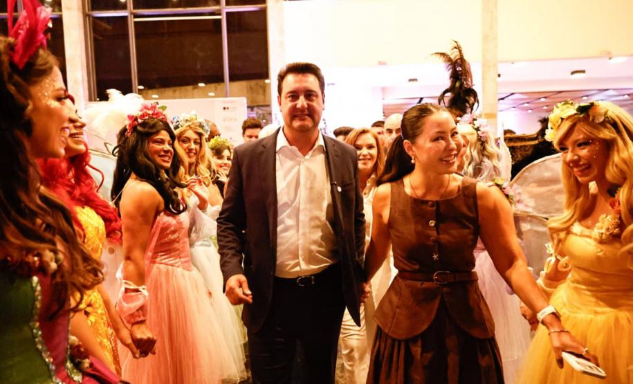 Governador Carlos Massa Ratinho Júnior participou nesta terça-feira (3) do evento Paraná Unido pelas Mulheres - As Protagonistas, no Teatro Guaíra.