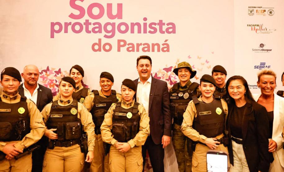 Governador Carlos Massa Ratinho Júnior participou nesta terça-feira (3) do evento Paraná Unido pelas Mulheres - As Protagonistas, no Teatro Guaíra.