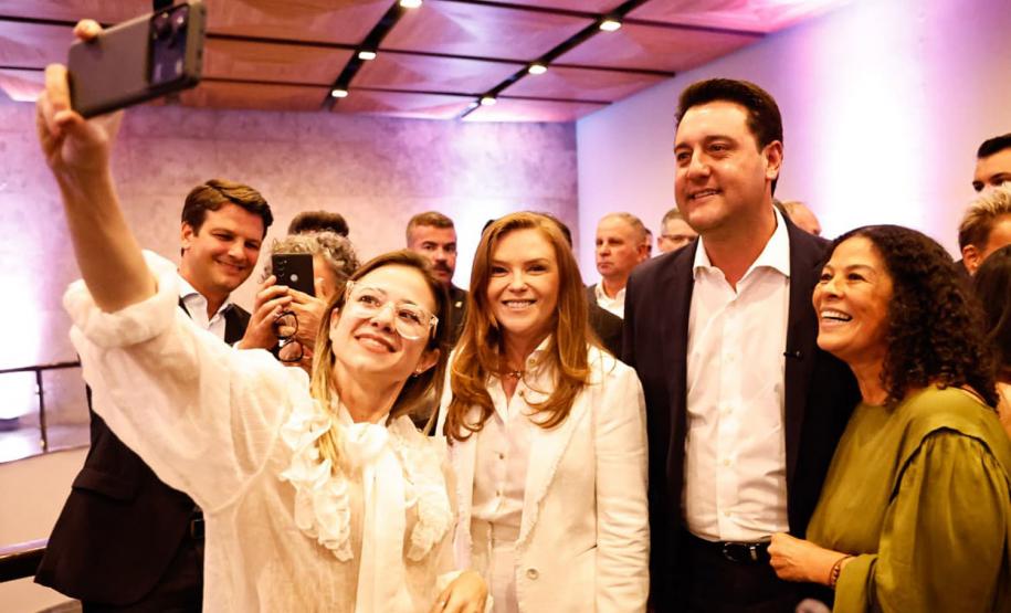 Governador Carlos Massa Ratinho Júnior participou nesta terça-feira (3) do evento Paraná Unido pelas Mulheres - As Protagonistas, no Teatro Guaíra.