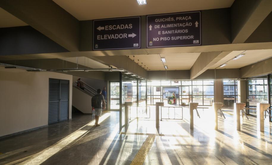 Governador reinaugura Rodoviária de Cascavel após maior reforma da história