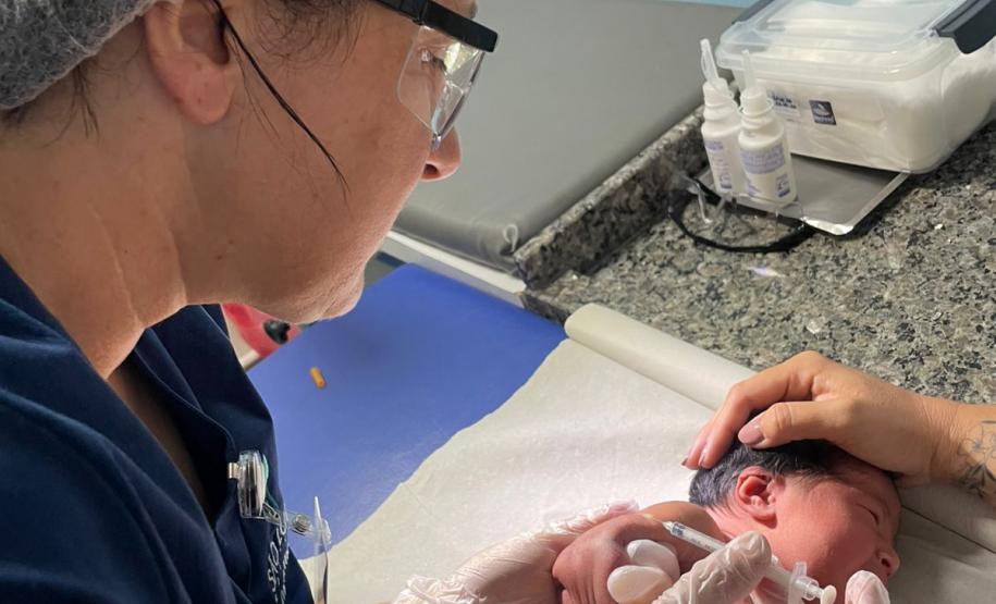 Paraná amplia estratégia de vacinação BCG em maternidades para blindar recém-nascidos contra a tuberculose