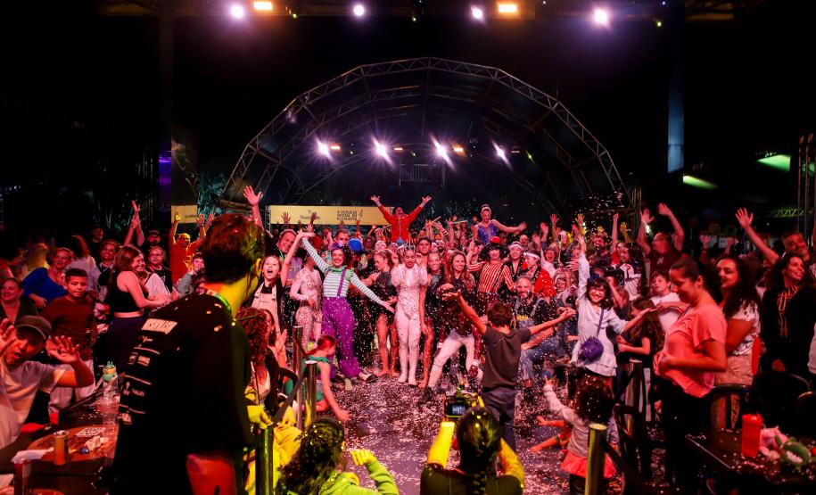 Com apoio do Estado, Festival de Curitiba movimentou a economia e serviços do turismo