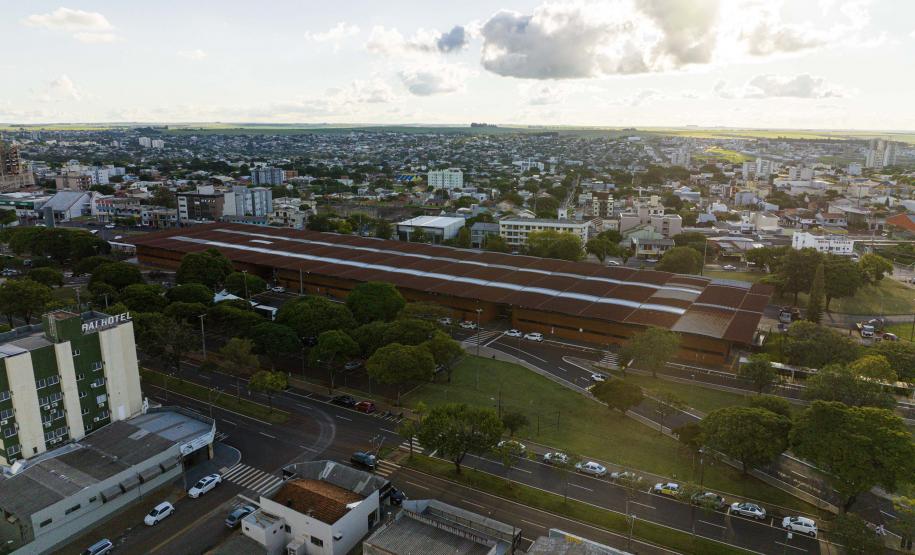 Governador reinaugura Rodoviária de Cascavel após maior reforma da história