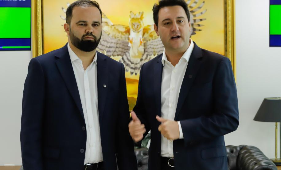 Ratinho Junior determina força-tarefa para recuperar prédio do Instituto de Educação de Paranaguá