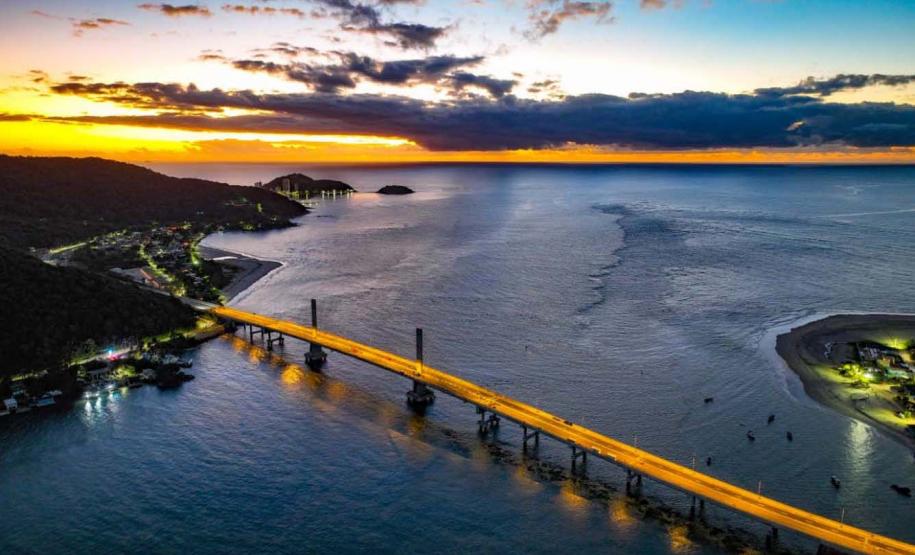 Efeito da ponte: Guaratuba tem 40 prédios em construção e comércio no Litoral dobra de tamanho