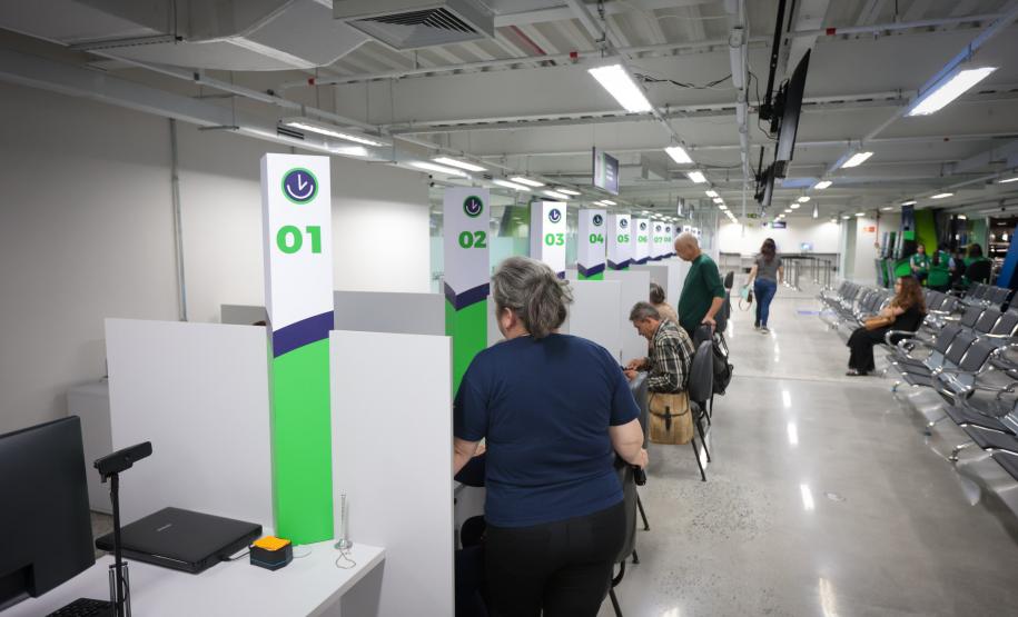 Facilidade: Poupatempo Paraná ultrapassa 1,6 milhão de atendimentos