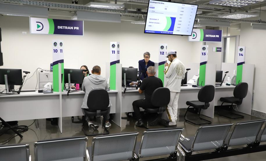 Facilidade: Poupatempo Paraná ultrapassa 1,6 milhão de atendimentos