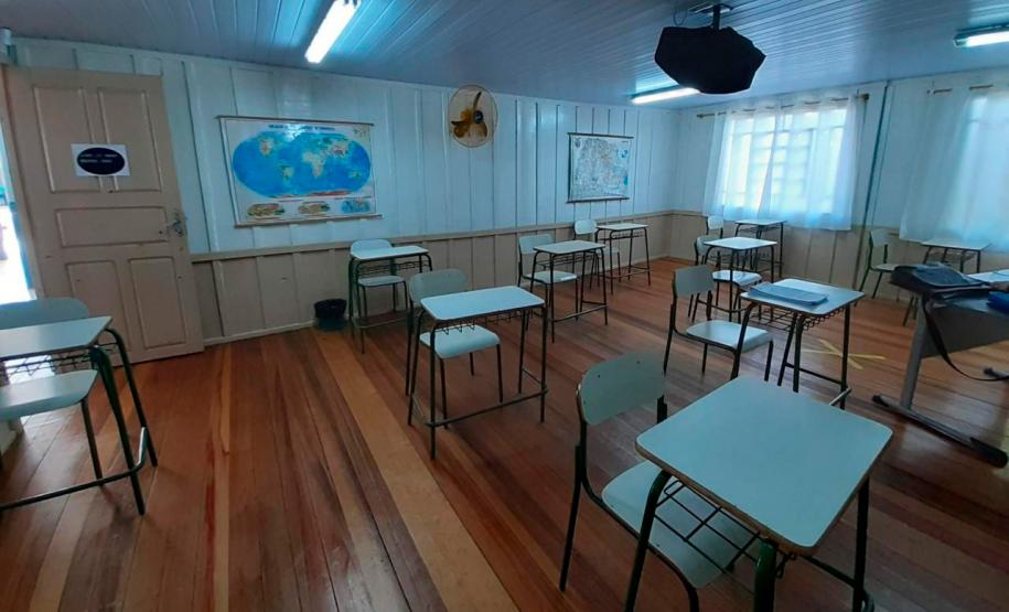 Estado entrega 28 novas escolas e tem outras 16 em construção; investimento ultrapassa R$ 2 bilhões