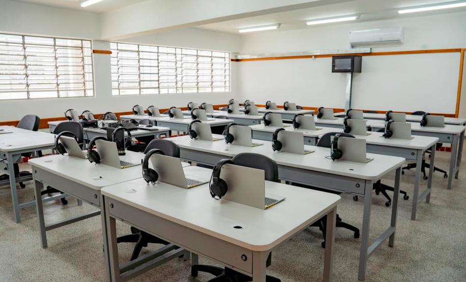 Estado entrega 28 novas escolas e tem outras 16 em construção; investimento ultrapassa R$ 2 bilhões