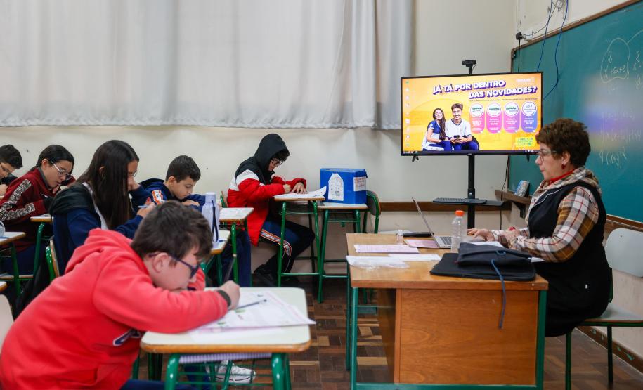 Paraná tem a melhor taxa de frequência escolar do ensino médio do Brasil