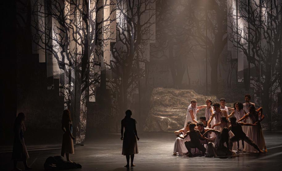 Agenda cultural tem Bienal de Curitiba no MON, balé "GiselleS" e oficinas