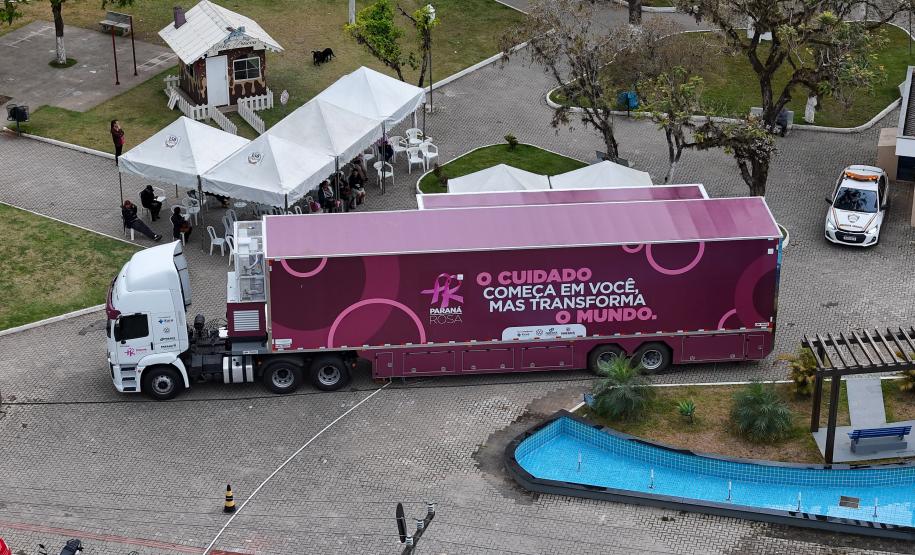 Paraná atinge marca de 35 mil atendimentos na Carreta Saúde da Mulher em 2026
