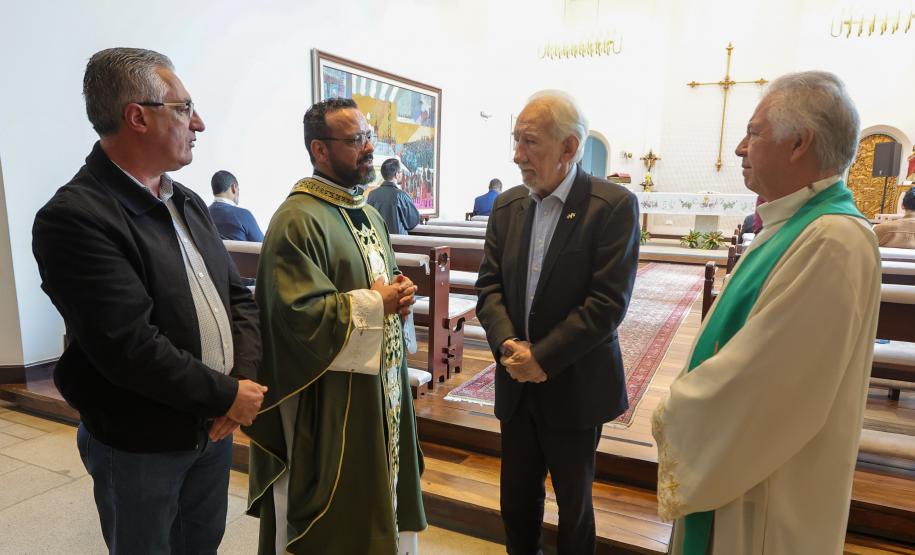 O vice governador Darci Piana participa nesta terca-feira (27), de missa com a Nossa Senhora do Rocio, Padroeira do Paraná