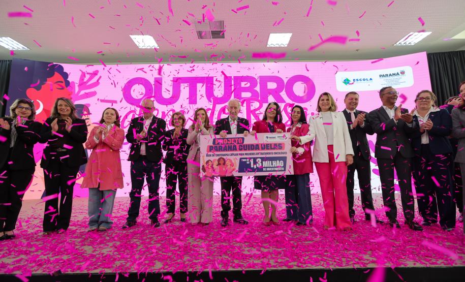 O governador Darci Piana participa nesta quarta-feira (28) do Lançamento do projeto "Paraná Cuida Delas" da Secretaria de Estado da Mulher, Igualdade Racial e Pessoa Idosa do Paraná.
