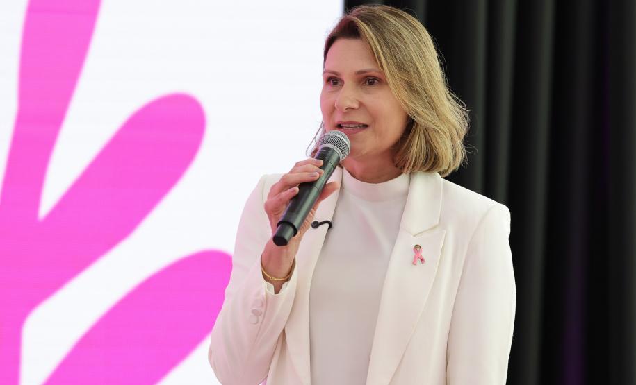 O governador Darci Piana participa nesta quarta-feira (28) do Lançamento do projeto "Paraná Cuida Delas" da Secretaria de Estado da Mulher, Igualdade Racial e Pessoa Idosa do Paraná.