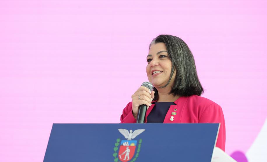 O governador Darci Piana participa nesta quarta-feira (28) do Lançamento do projeto "Paraná Cuida Delas" da Secretaria de Estado da Mulher, Igualdade Racial e Pessoa Idosa do Paraná.