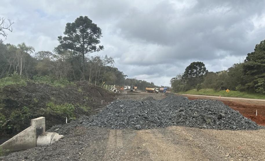 Duplicação em concreto de rodovia entre Pitanga e Turvo chega a 57,8% de execução