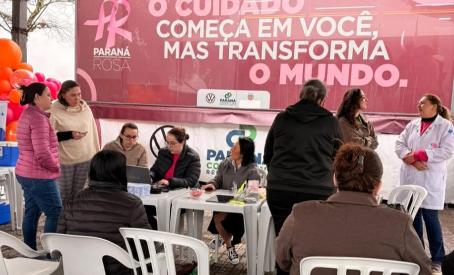 Paraná atinge marca de 35 mil atendimentos na Carreta Saúde da Mulher em 2026