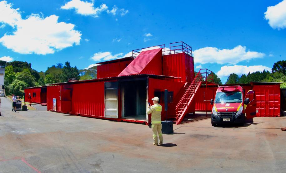 Bombeiros do Paraná inauguram Cidade do Fogo, centro de treinamento de R$ 4,3 milhões